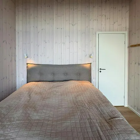 펜션 Architect-designed House By The Sea Knebel
