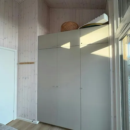 Architect-designed House By The Sea בית נופש Knebel