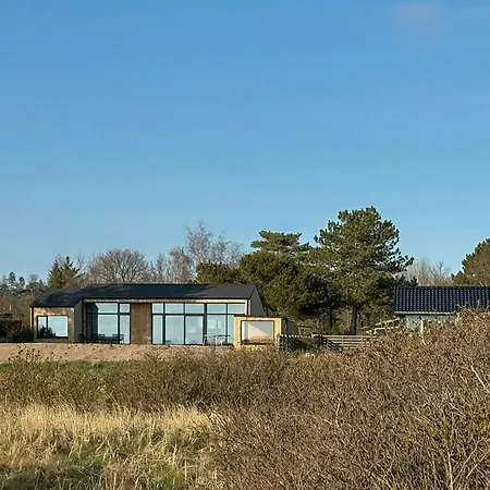 בית נופש Architect-designed House By The Sea Knebel
